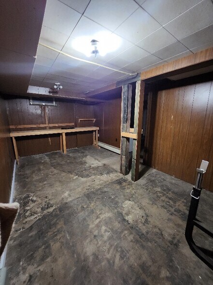 Building Photo - 2742 Laport Dr