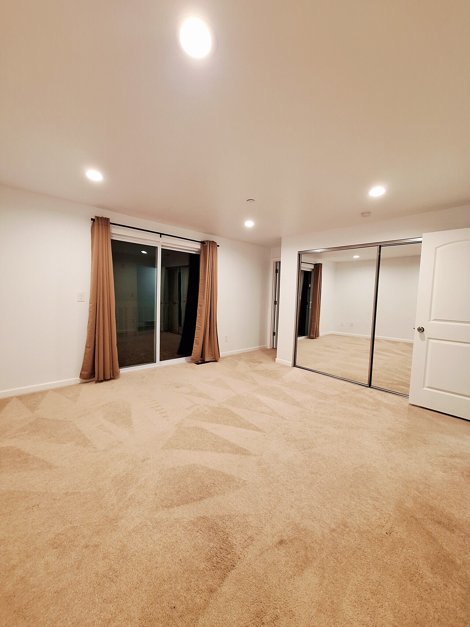 Master BR - 13454 95th Ave NE