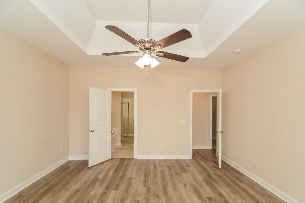 Building Photo - 805 New Charleston Dr