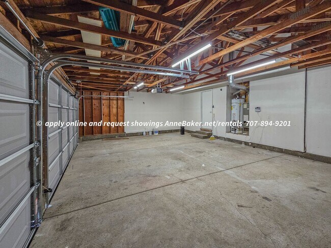 Building Photo - 127 Melva Ct