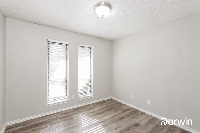 Building Photo - 2709 Winterstone Dr