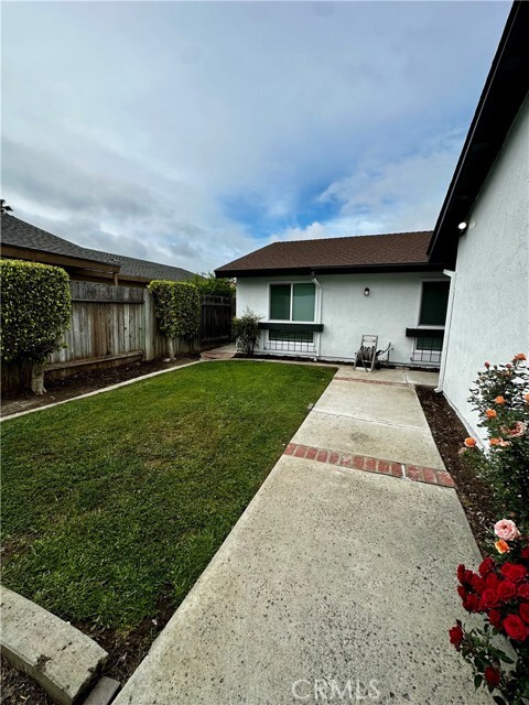Building Photo - 5062 Greencap Ave