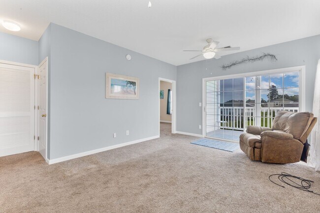 Building Photo - 2040 Cross Gate Blvd