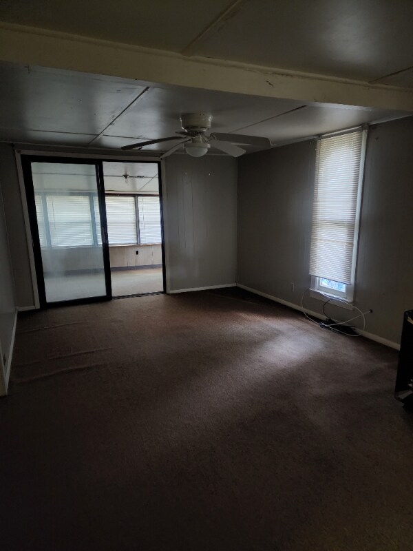 Building Photo - 504 S Martin St