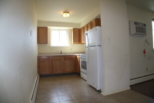 Building Photo - 108 S Franklin St