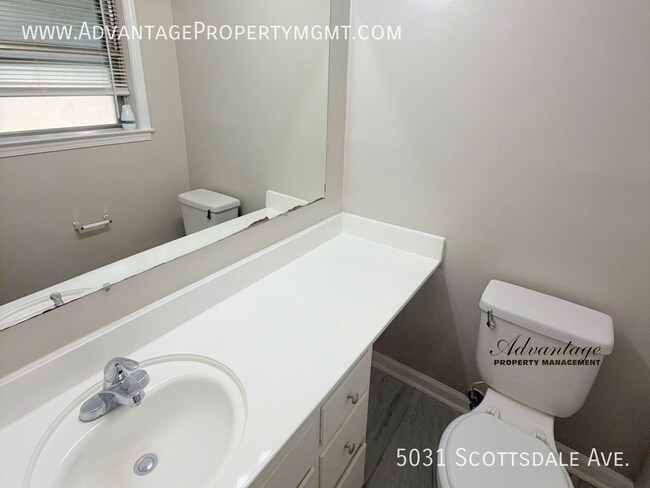 Building Photo - 5031 Scottsdale Ave