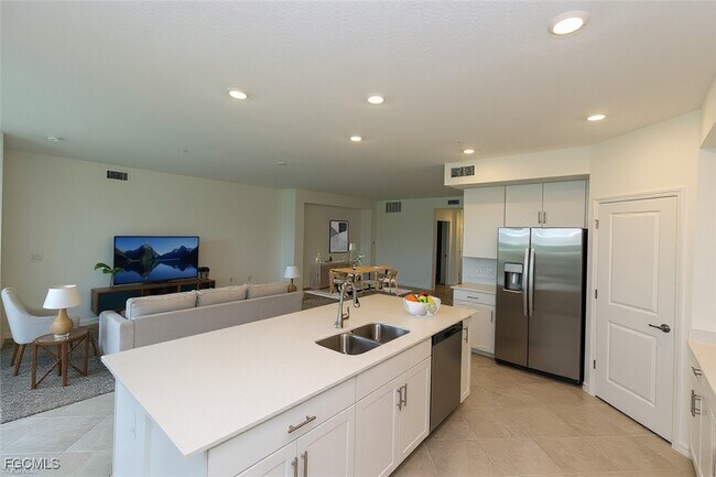 Building Photo - 16572 Kingwood Ln