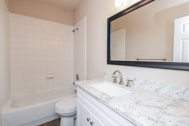 Building Photo - 20922 Barbons Heath Ct