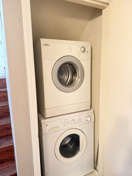 Building Photo - 77 N Michigan Ave