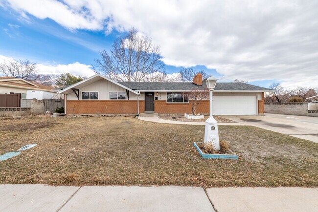 Building Photo - American Fork