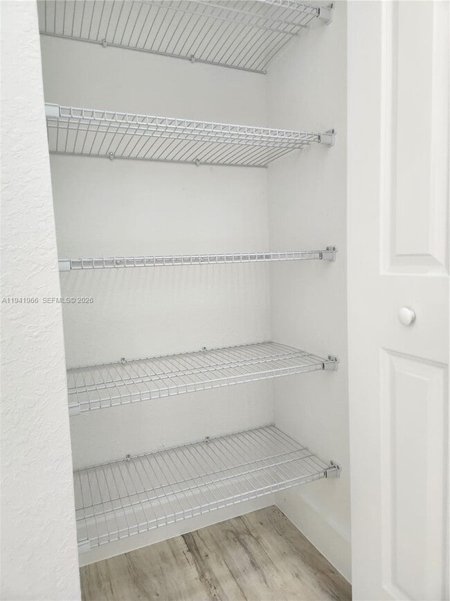 Building Photo - 22065 Miami Ave