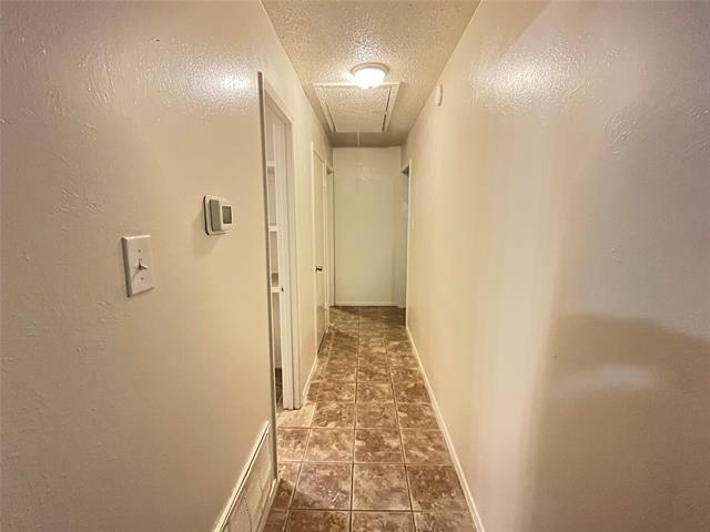 Building Photo - 575 Manco Rd