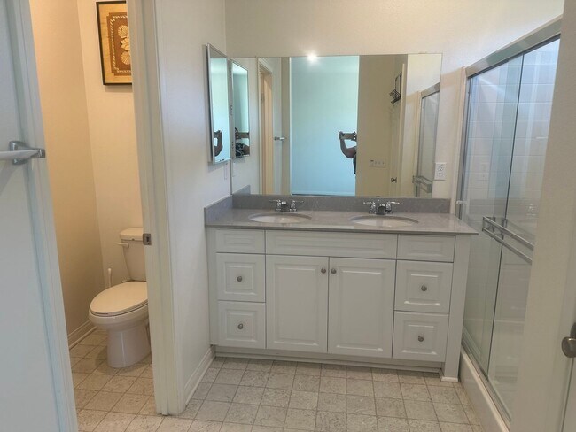 Building Photo - 4 Bed/2Bath, Solar Single-Story Home in Hidden Hills, Menifee