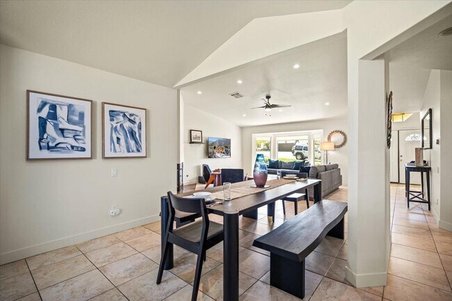 Building Photo - 41740 Jamaica Sands Dr