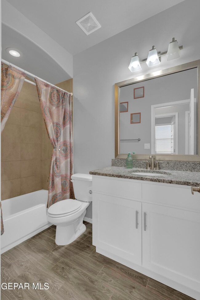 Building Photo - 7846 Enchanted Ridge Dr