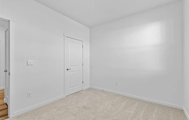 Building Photo - Berthoud Home