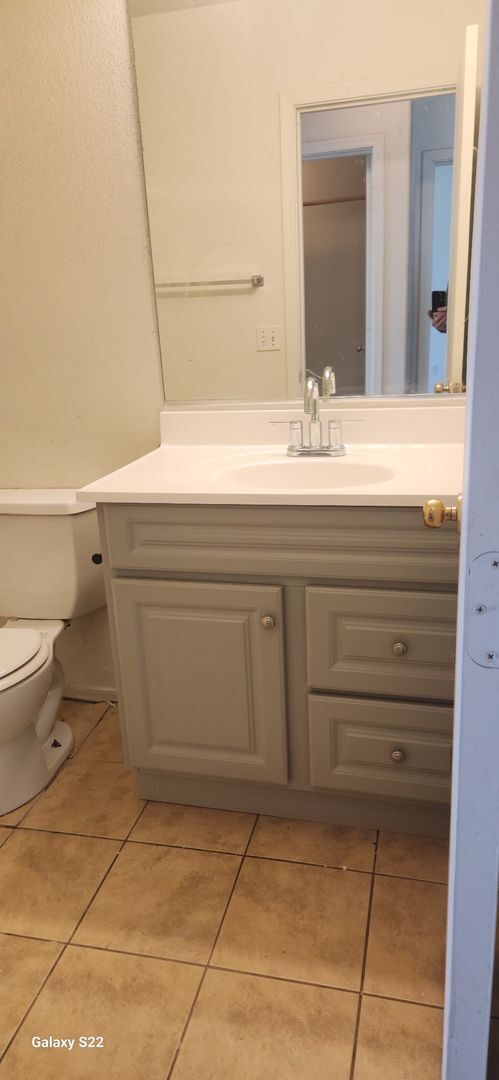 Building Photo - 3 BEDROOM IN THE SPECTRUM AT VAL VISTA