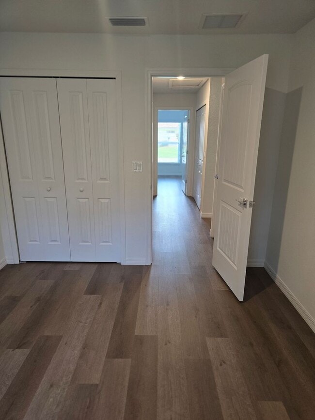 Building Photo - Brand New Home!