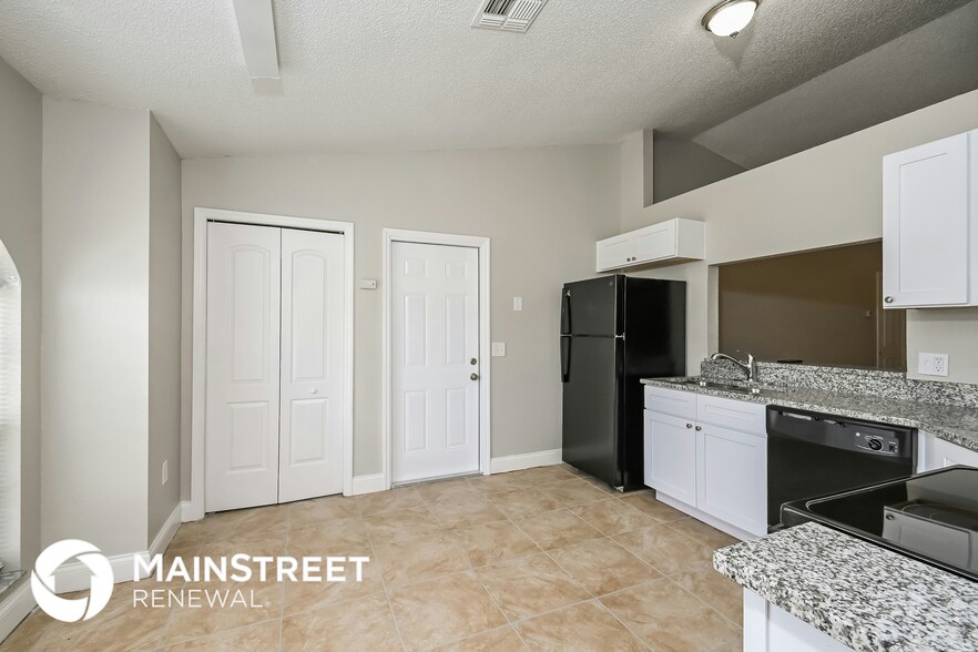 Building Photo - 6609 Shepherd Oaks Pass
