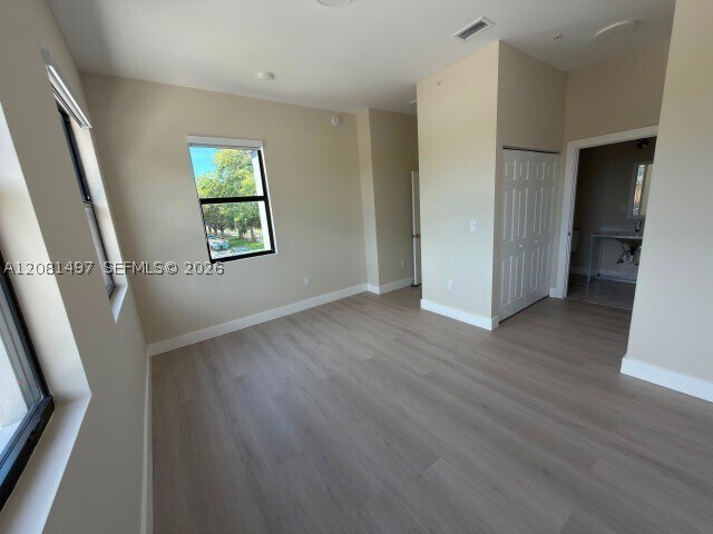 Building Photo - 17020 SW 104th Ave