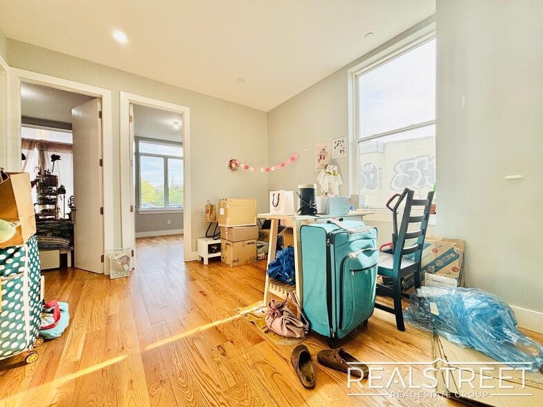 Building Photo - New 2 BEd in Fort Greene with Roof Deck & ...