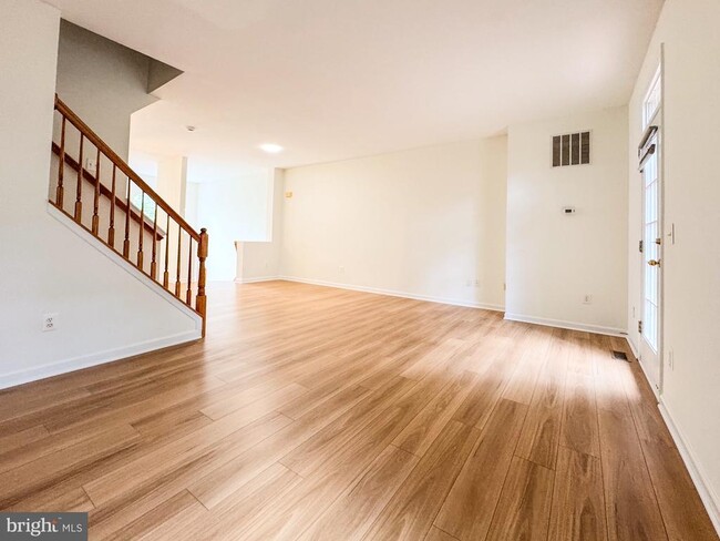 Building Photo - 11438 Abner Ave