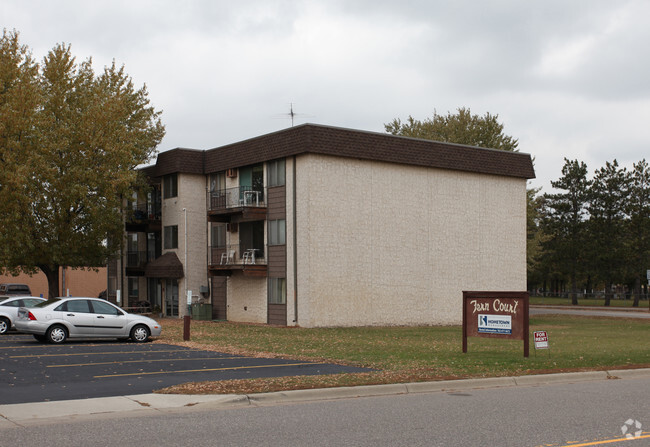 Building Photo - Fern Court Apartments