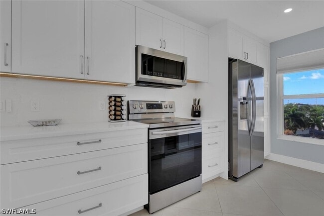 Building Photo - 991 N Barfield Dr