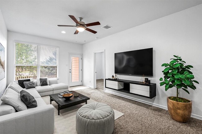 Building Photo - 18005 Pomelo Ln