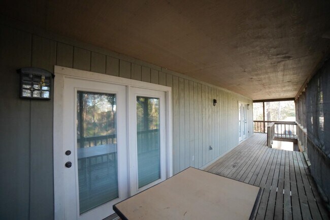 Building Photo - 3384 Barrow Hill Trail