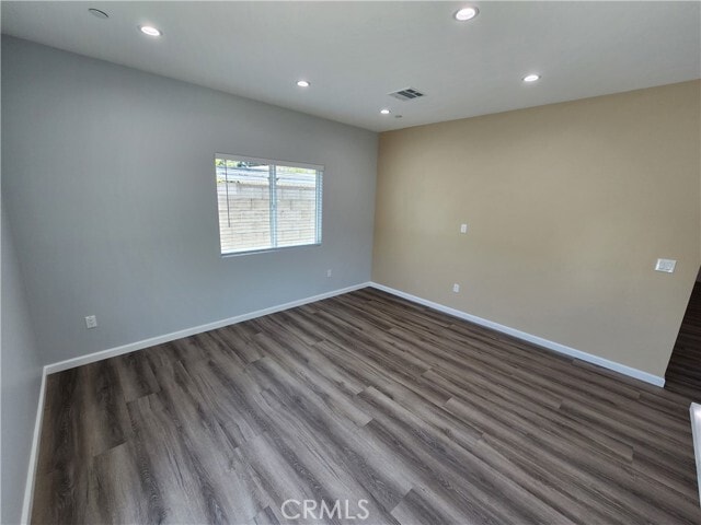 Building Photo - 15520 Tupper St