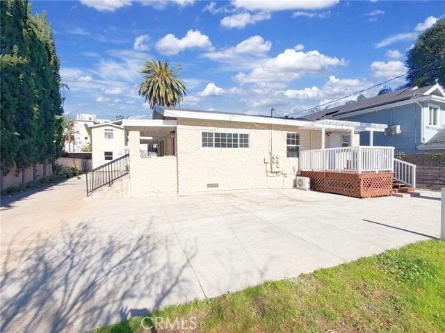 Building Photo - 285 Parke St