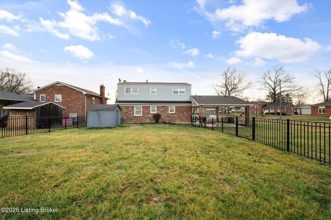 Building Photo - 9903 Welshpool Ct