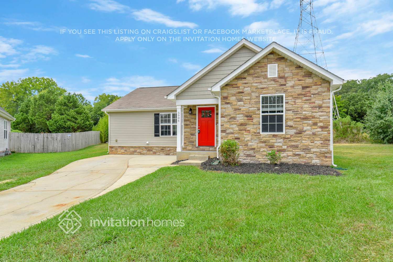 Building Photo - 5906 Barefoot Ln
