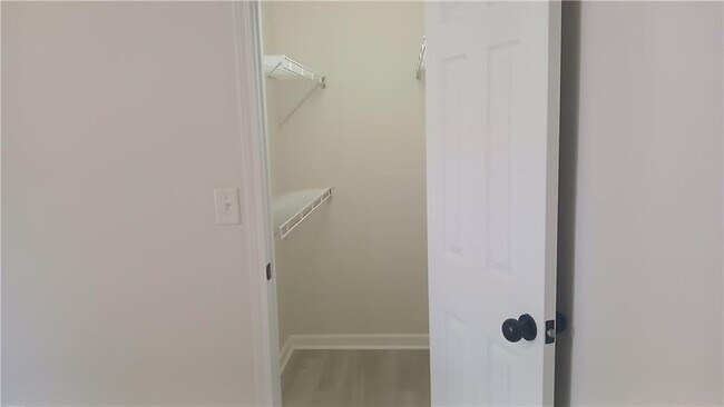 Building Photo - 5677 Wind Gate Ln