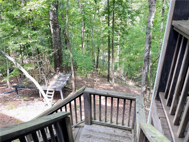 Building Photo - 3398 Banks Mountain Dr