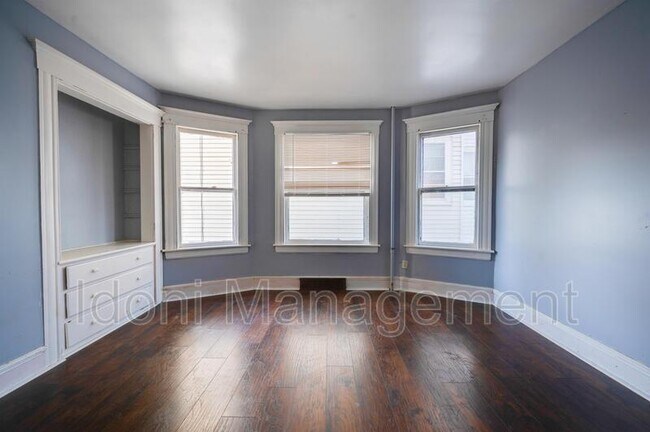 Building Photo - 76-78 Washington Terrace