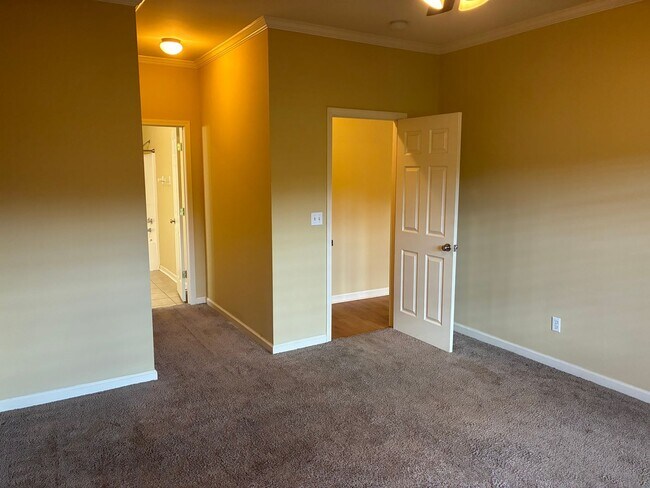 Building Photo - 97 Cypress Gln