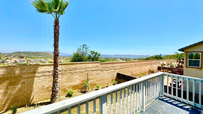 Building Photo - Wonderful Executive Style Two-Story Home in Beautiful Murrieta Oaks Community!