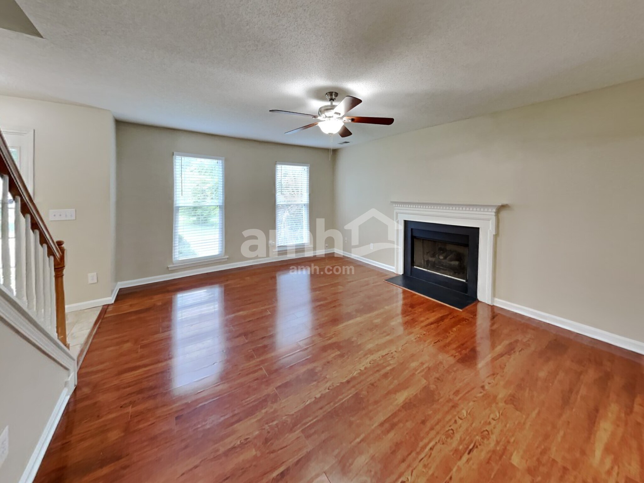 Building Photo - 11618 English Oak Ln