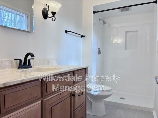 Building Photo - 6640 Keystone Dr