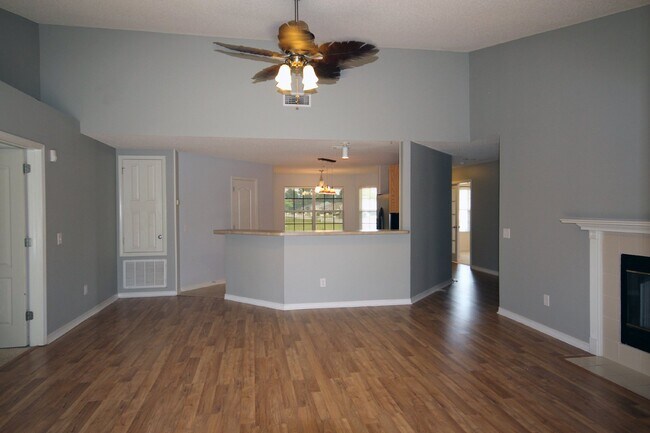 Building Photo - Beulah 4BR Home in Audrey Plantation Near Navy Federal with Side-Entry Garage & Fenced Backyard