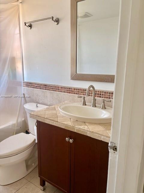 Building Photo - 1425 Arthur St