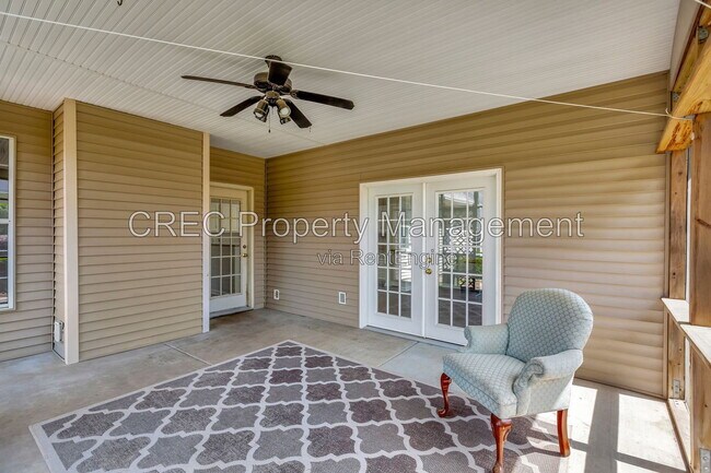 Building Photo - 3282 Heathland Way