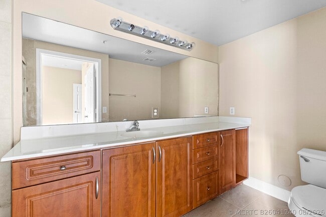 Building Photo - 6450 Emerald Dunes Dr