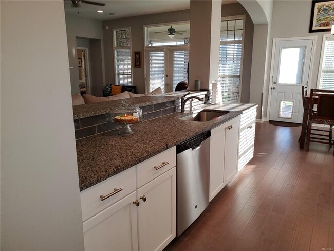 Building Photo - 9407 Cres Lodge Cir