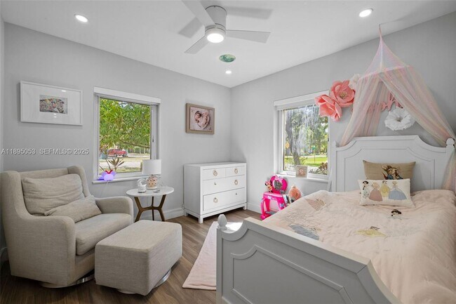 Building Photo - 90 NE 106th St