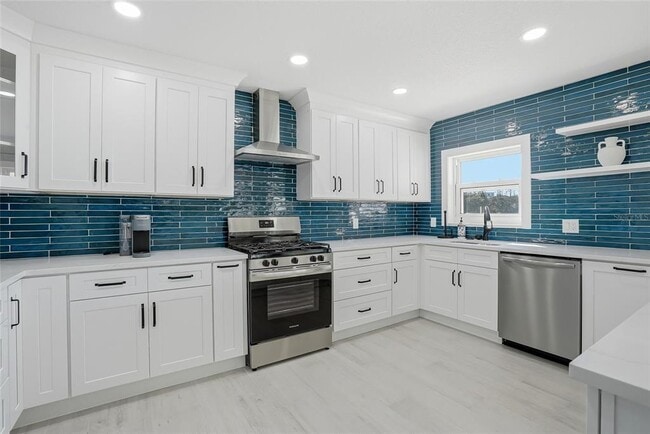 Building Photo - 3918 Americana Dr