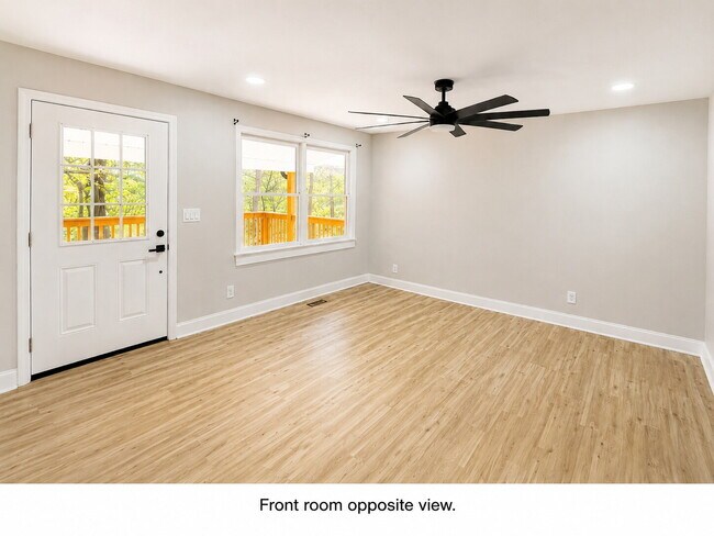 Building Photo - NO HOA!!! Pet Friendly!