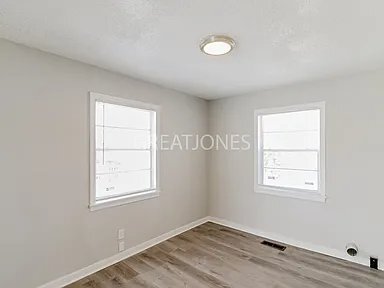 Building Photo - 6621 Seminole Dr
